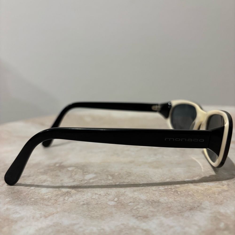 Monaco Rounded oval sunglasses - Picture 7 of 9